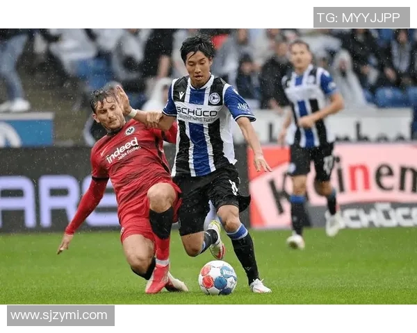 伊拉克与奥大利精彩对决比分揭晓赛场瞬间回顾与分析