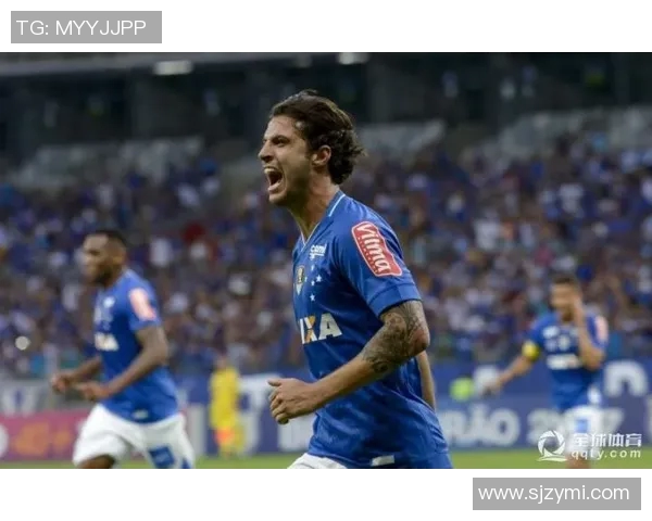 克鲁塞罗对阵直播赛事分析与精彩瞬间回顾