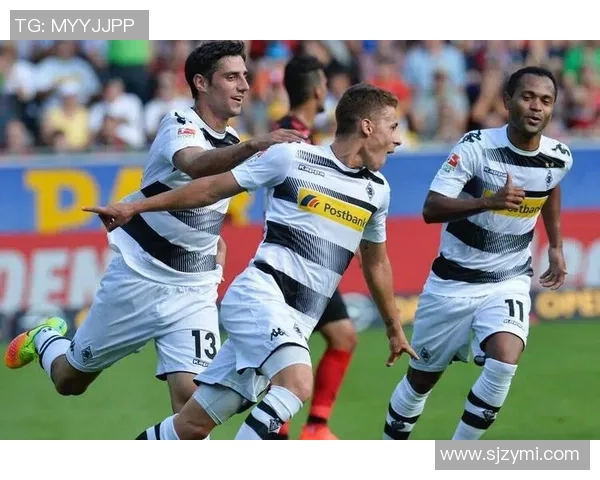 德甲焦点战沙尔克迎战科隆双方争夺关键积分展现激情对决